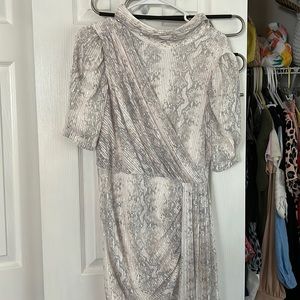 SAYLOR Luella Puff Sleeve in Snake Sequin Size Medium NWOT